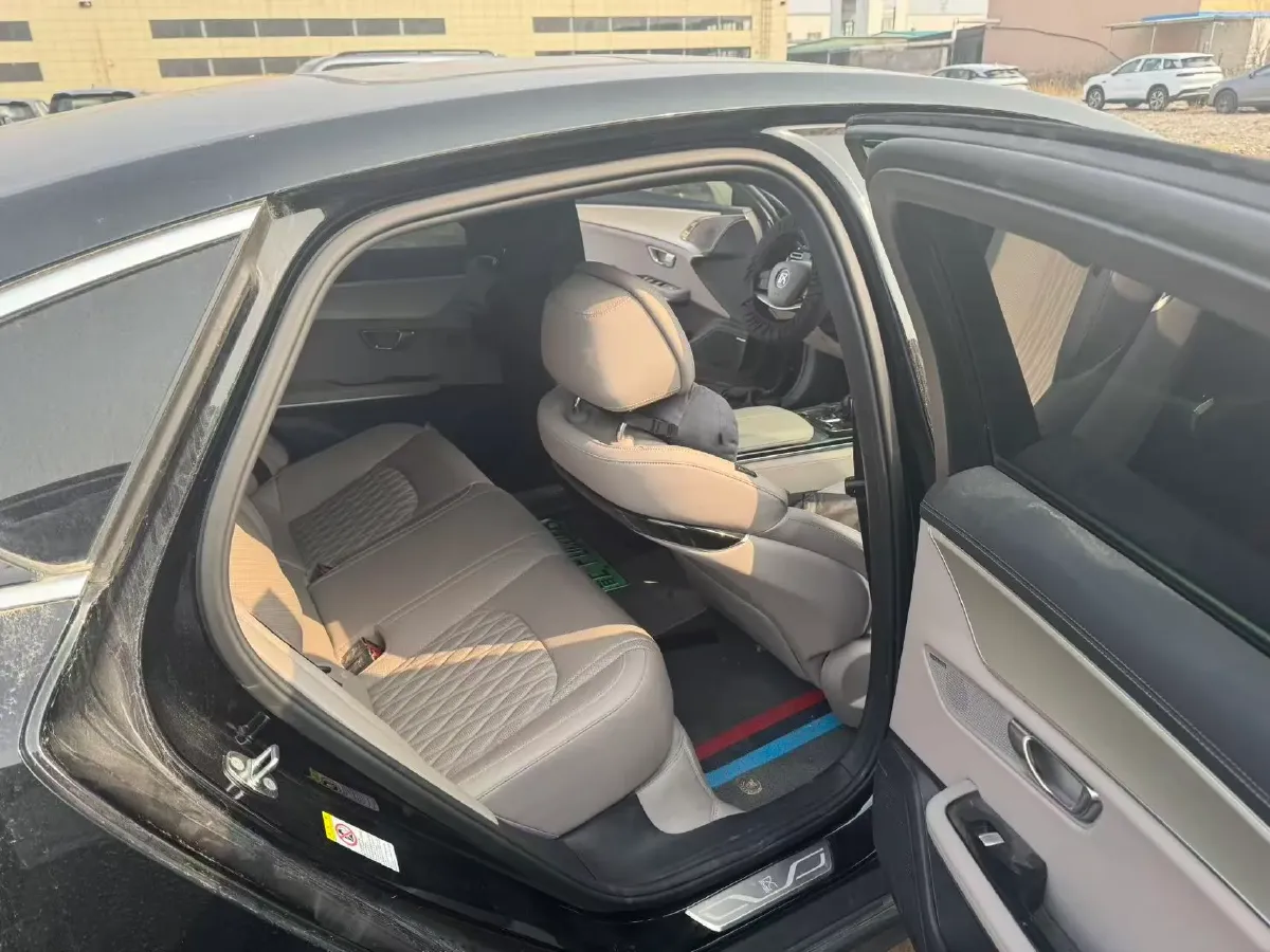 2024 BYD Han 1.5T 139HP L4 E-CVT PHEV 18.316KWH,autocango,china used car exporter,china ev exporter,chinese used car exporter,chinese used ev exporter