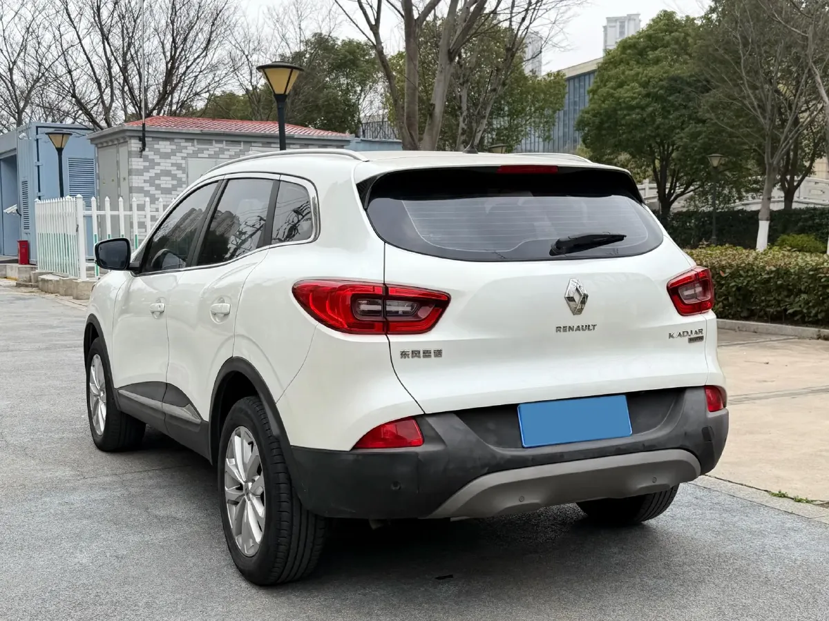 2017 Renault Kadjar 2.0L 150HP L4 CVT,autocango,china used car exporter,china ev exporter,chinese used car exporter,chinese used ev exporter