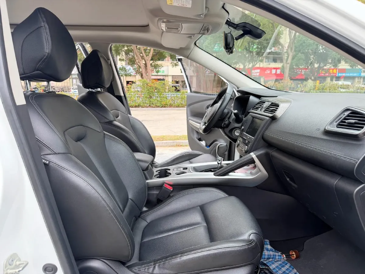 2017 Renault Kadjar 2.0L 150HP L4 CVT,autocango,china used car exporter,china ev exporter,chinese used car exporter,chinese used ev exporter