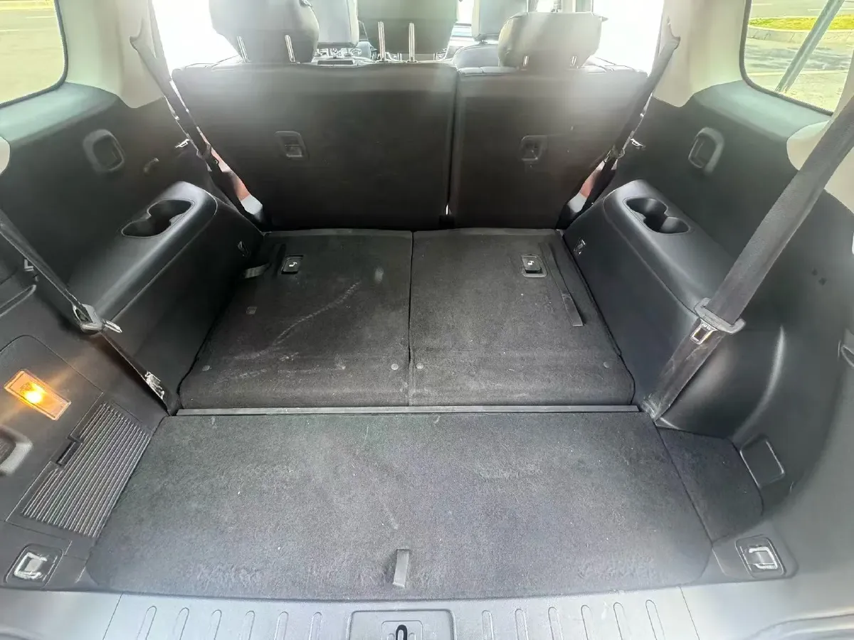 2017 GAC Trumpchi GS8 2.0T 201HP L4 6AT,autocango,china used car exporter,china ev exporter,chinese used car exporter,chinese used ev exporter