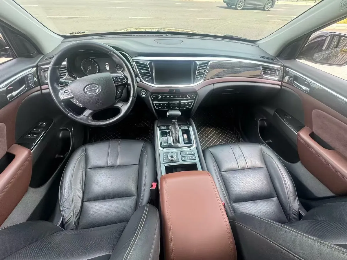 2017 GAC Trumpchi GS8 2.0T 201HP L4 6AT,autocango,china used car exporter,china ev exporter,chinese used car exporter,chinese used ev exporter