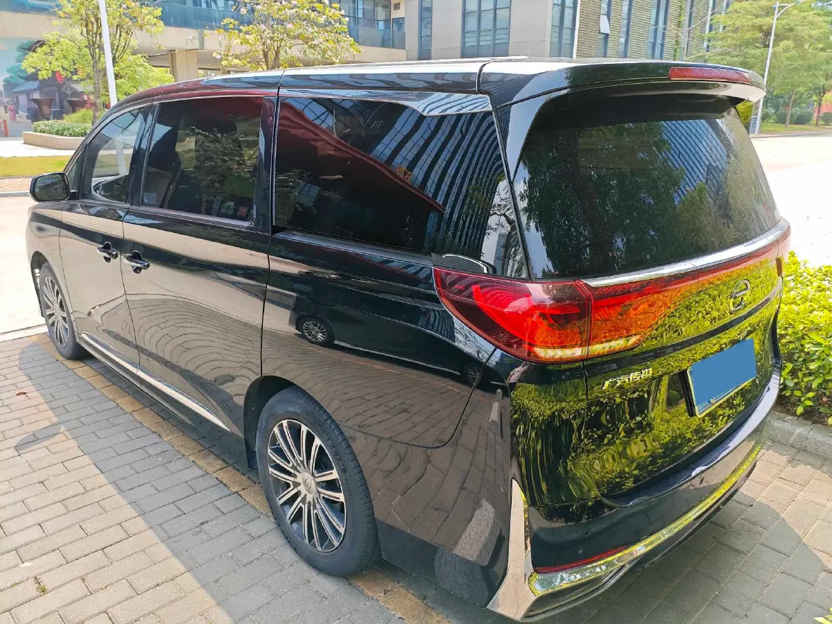 2021 GAC Trumpchi M8 2.0T 252HP L4 8AT,autocango,china used car exporter,china ev exporter,chinese used car exporter,chinese used ev exporter