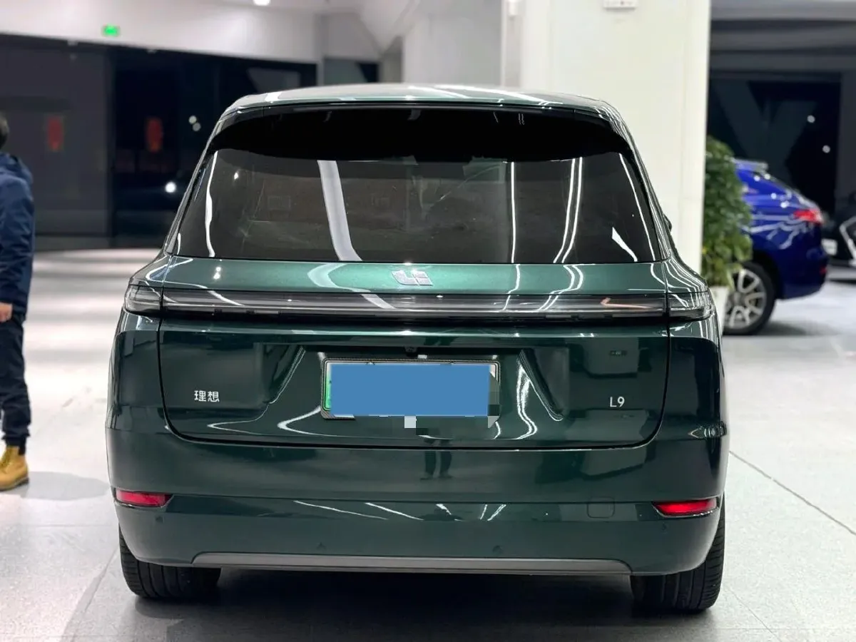2024 Li L9 Range Extended 154HP REEV 52.3KWH,autocango,china used car exporter,china ev exporter,chinese used car exporter,chinese used ev exporter