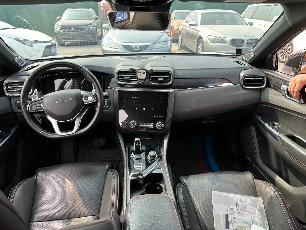 2019 LYNK&CO 03 2.0T 190HP L4 6AT,autocango,china used car exporter,china ev exporter,chinese used car exporter,chinese used ev exporter