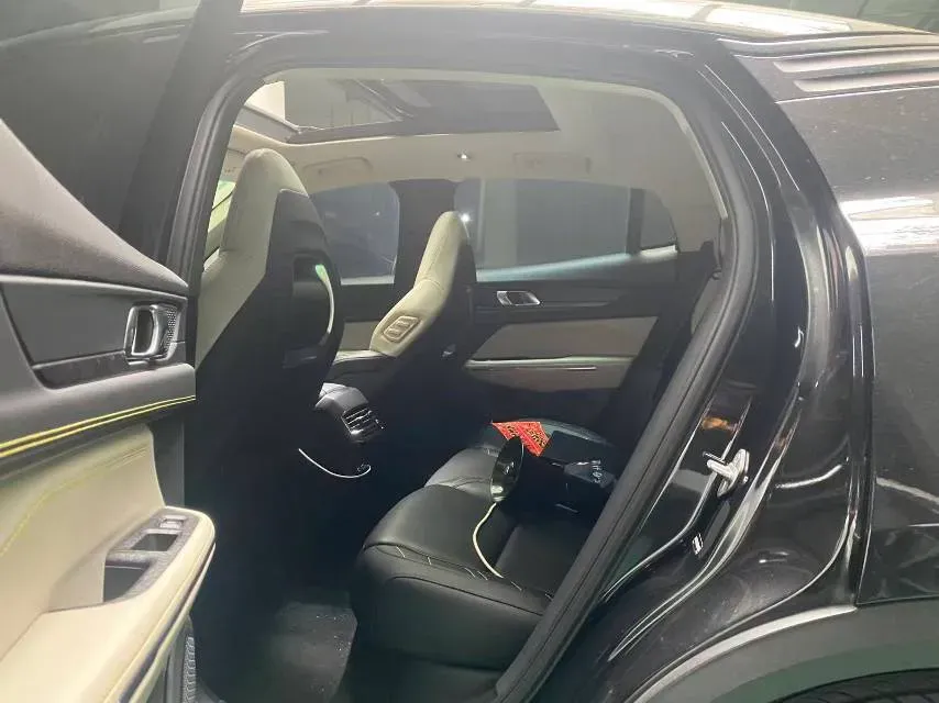 2022 LYNK&CO 05 2.0T 254HP L4 8AT,autocango,china used car exporter,china ev exporter,chinese used car exporter,chinese used ev exporter