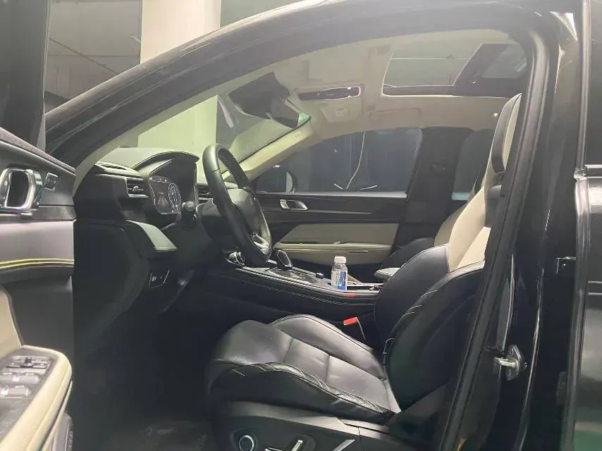 2022 LYNK&CO 05 2.0T 254HP L4 8AT,autocango,china used car exporter,china ev exporter,chinese used car exporter,chinese used ev exporter