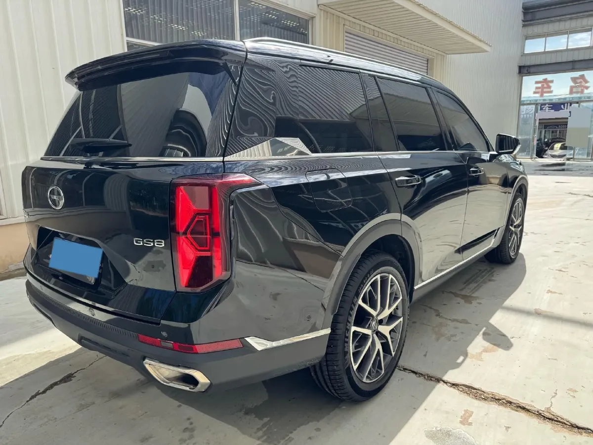 2022 GAC Trumpchi GS8 2.0T 252HP L4 8AT,autocango,china used car exporter,china ev exporter,chinese used car exporter,chinese used ev exporter