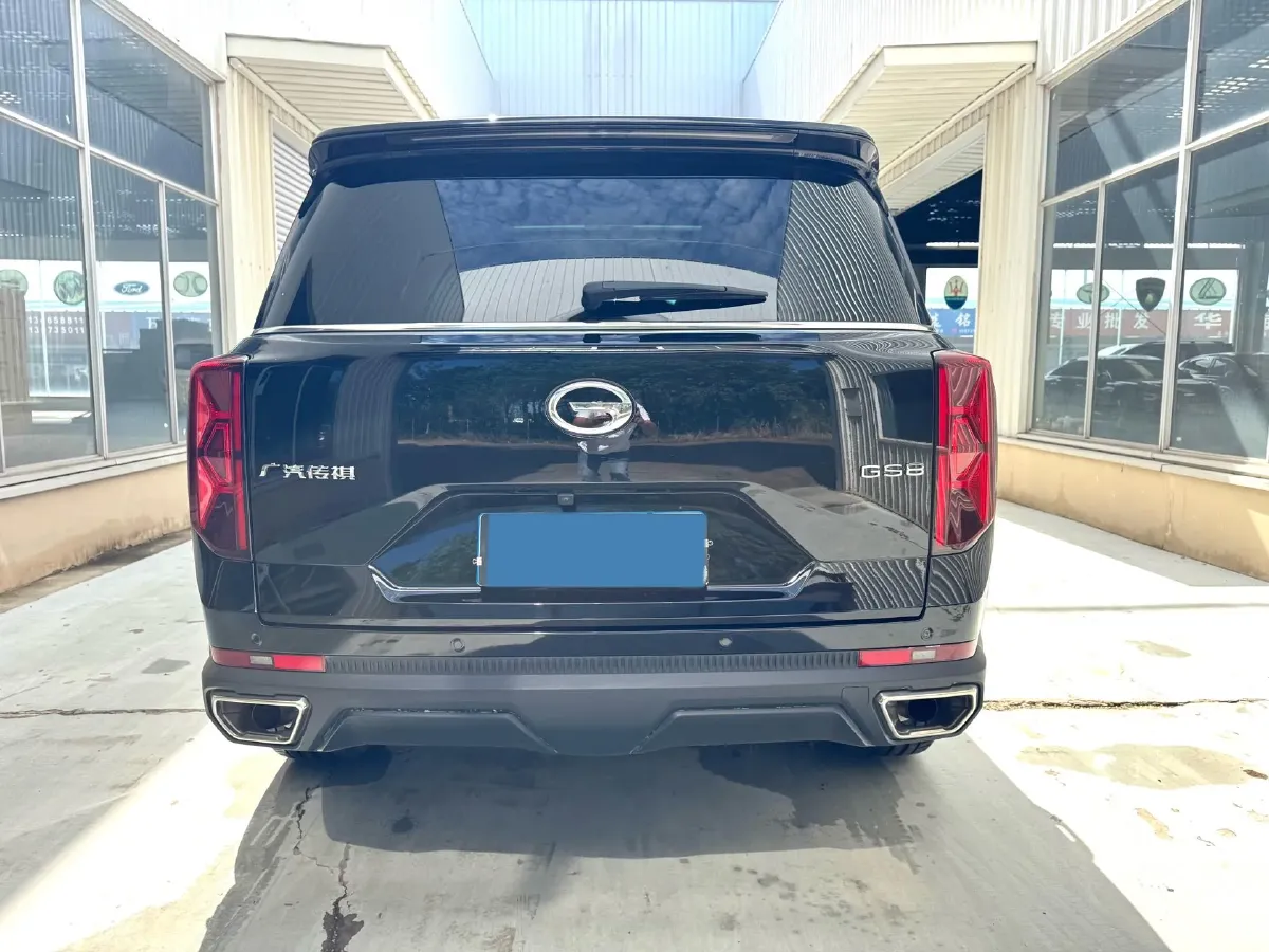 2022 GAC Trumpchi GS8 2.0T 252HP L4 8AT,autocango,china used car exporter,china ev exporter,chinese used car exporter,chinese used ev exporter