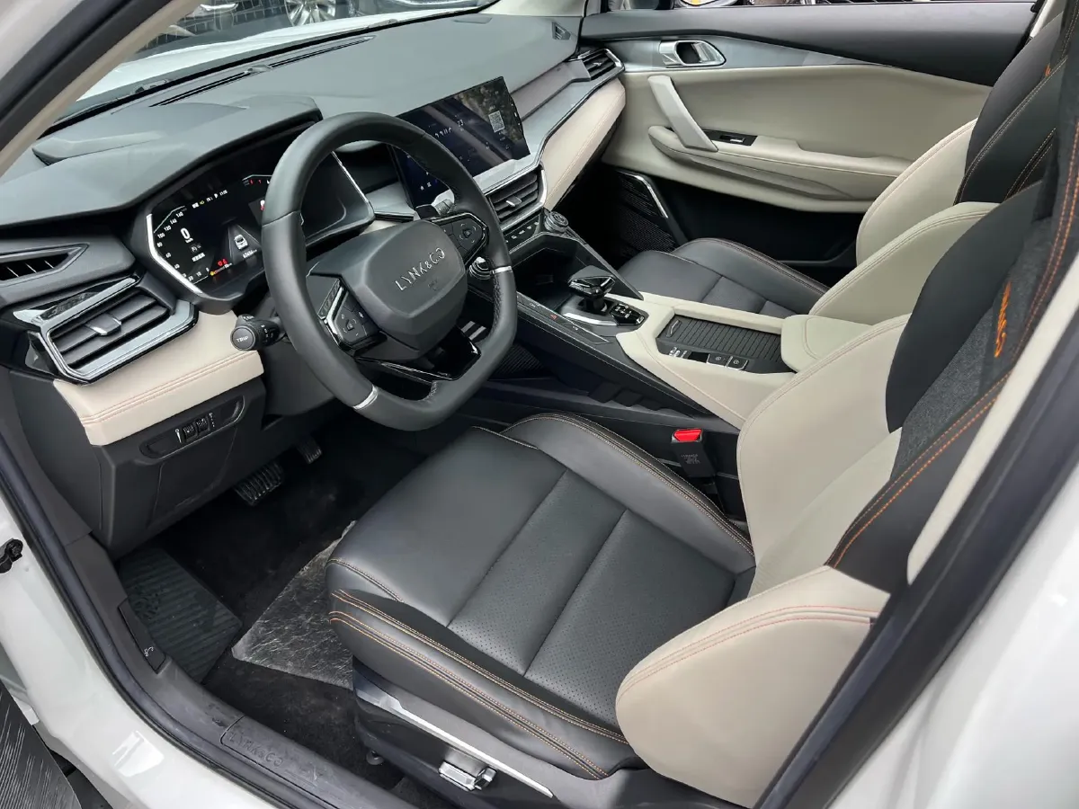 2020 LYNK&CO 06 1.5T 177HP L3 7DCT,autocango,china used car exporter,china ev exporter,chinese used car exporter,chinese used ev exporter