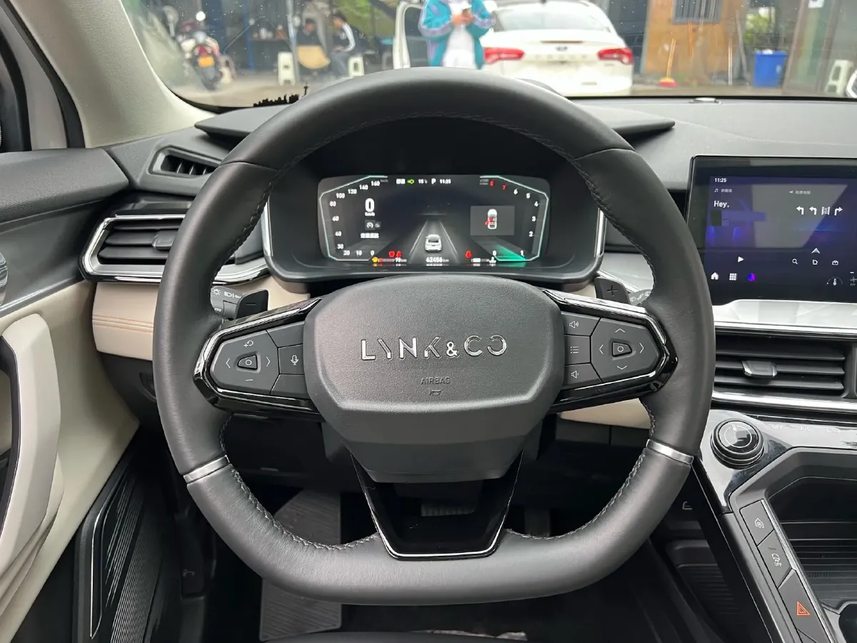 2020 LYNK&CO 06 1.5T 177HP L3 7DCT,autocango,china used car exporter,china ev exporter,chinese used car exporter,chinese used ev exporter