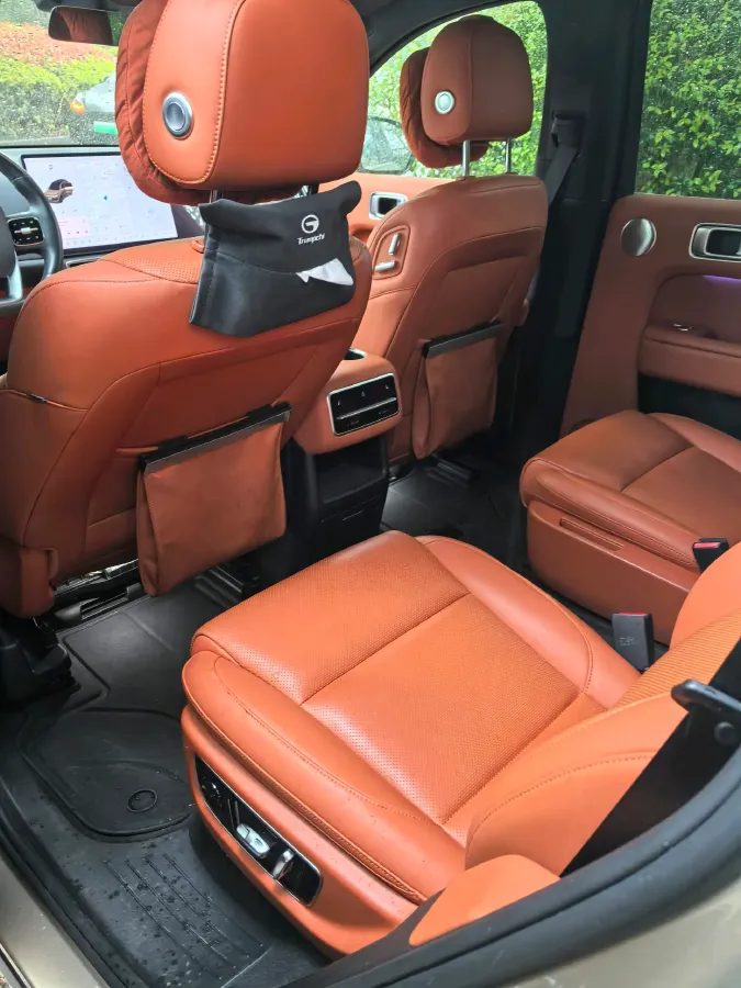 2023 Li L8 Range Extended 154HP REEV 40.9KWH,autocango,china used car exporter,china ev exporter,chinese used car exporter,chinese used ev exporter