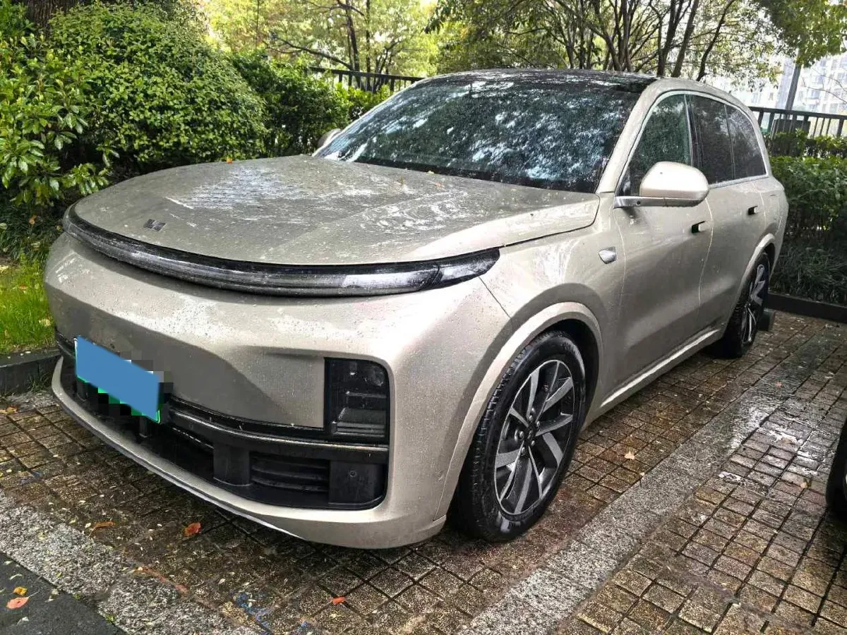 2023 Li L8 Range Extended 154HP REEV 40.9KWH,autocango,china used car exporter,china ev exporter,chinese used car exporter,chinese used ev exporter