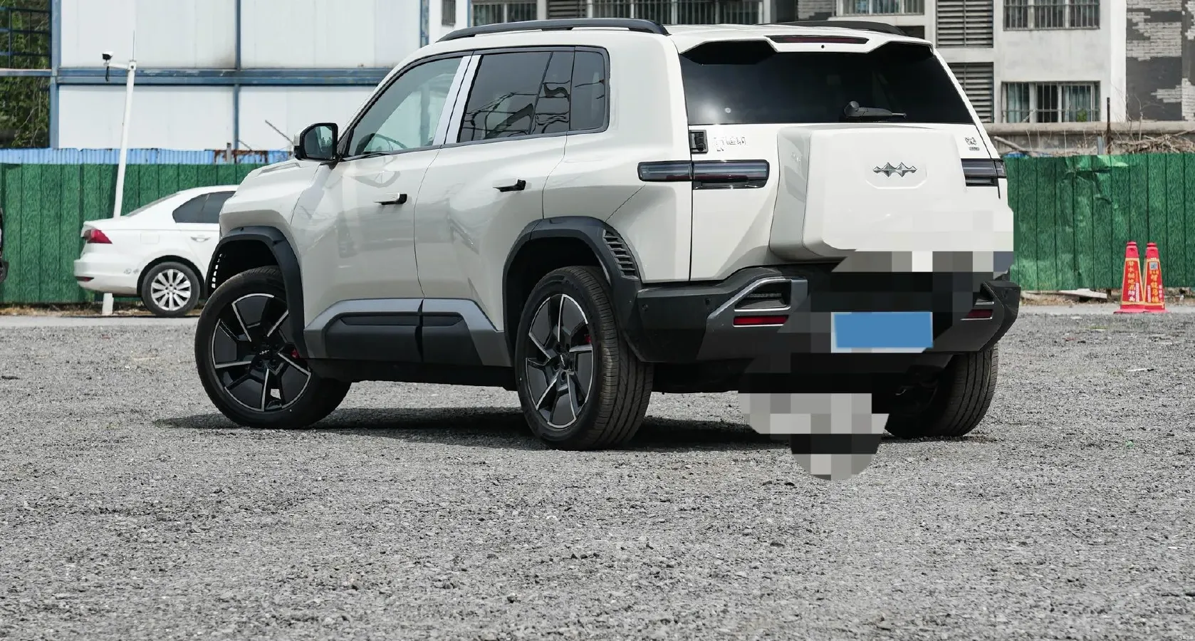 2025 FangChengBao Tai 3 BEV,autocango,china used car exporter,china ev exporter,chinese used car exporter,chinese used ev exporter