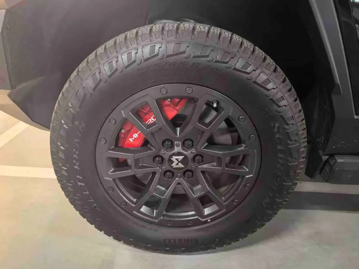 2023 M Hero 917 REEV 197HP 2AT REEV 65.8KWH,autocango,china used car exporter,china ev exporter,chinese used car exporter,chinese used ev exporter