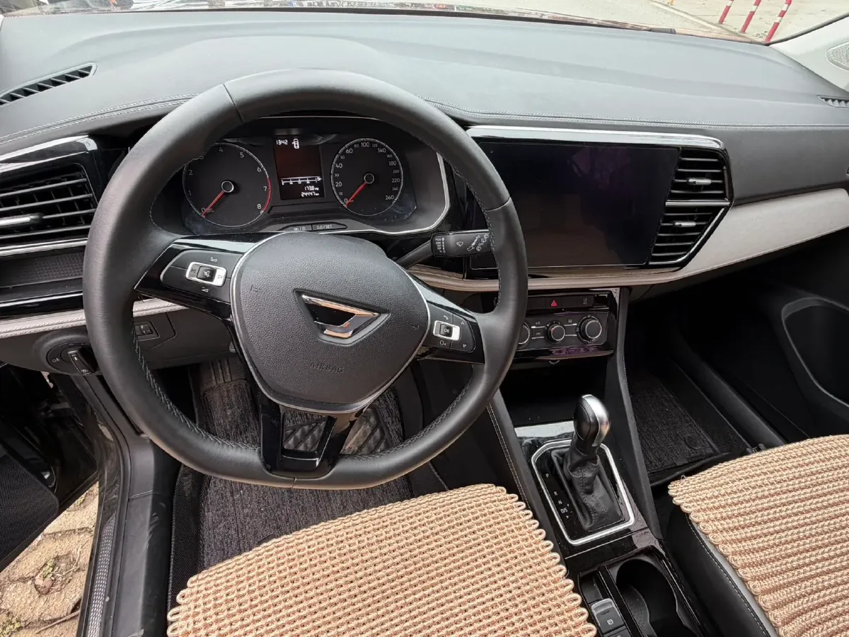 2024 Jetta VS5 1.4T 150HP L4 6AT,autocango,china used car exporter,china ev exporter,chinese used car exporter,chinese used ev exporter