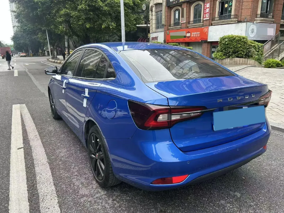 2019 Roewe i5 1.5T 169HP L4 7DCT,autocango,china used car exporter,china ev exporter,chinese used car exporter,chinese used ev exporter