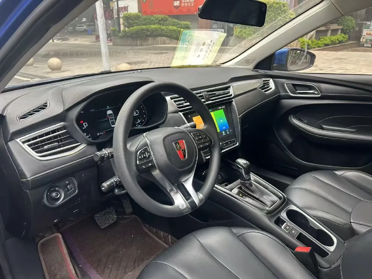 2019 Roewe i5 1.5T 169HP L4 7DCT,autocango,china used car exporter,china ev exporter,chinese used car exporter,chinese used ev exporter