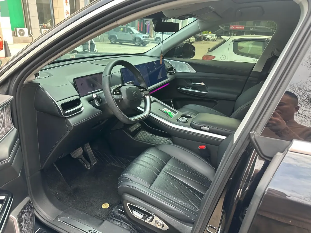 2024 Xpeng G9 BEV 98KWH,autocango,china used car exporter,china ev exporter,chinese used car exporter,chinese used ev exporter