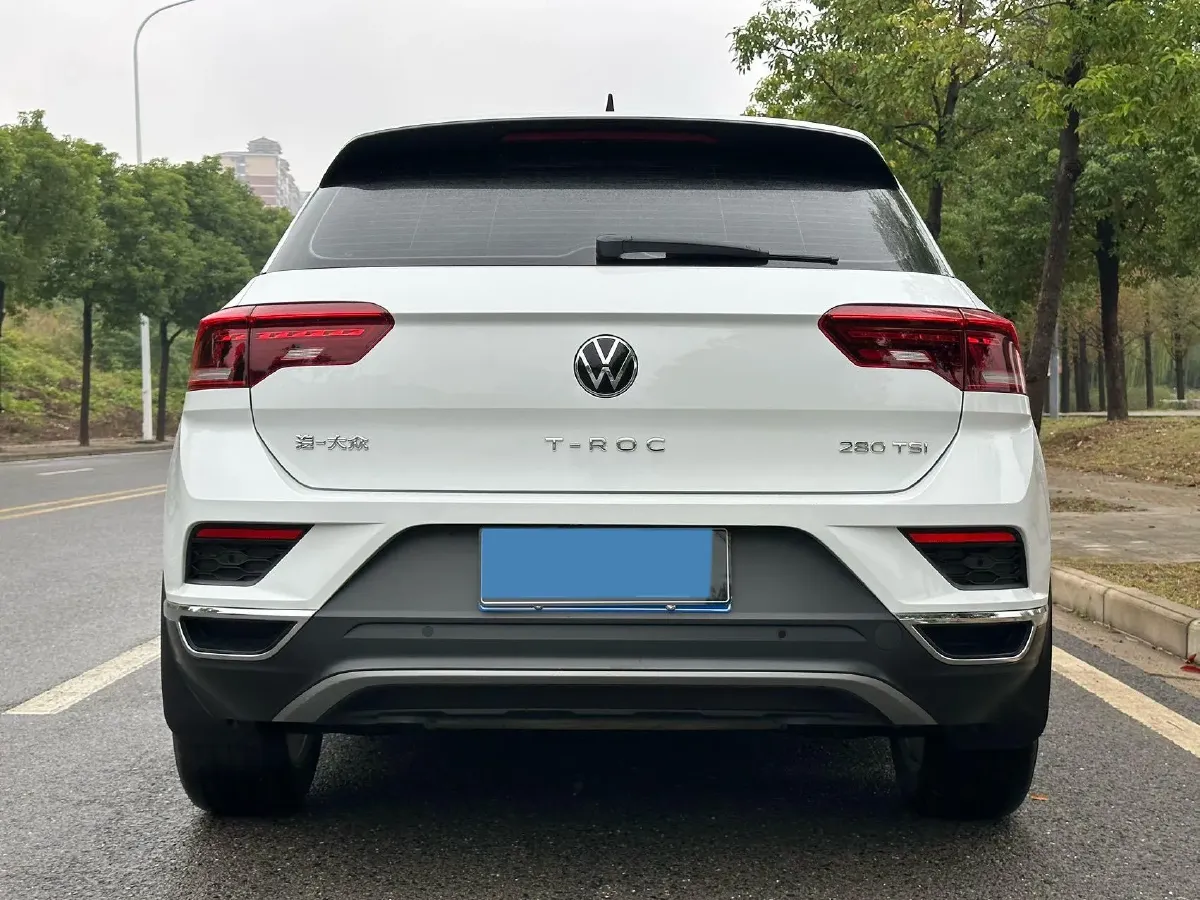 2021 Volkswagen T-Roc 1.4T 150HP L4 7DCT,autocango,china used car exporter,china ev exporter,chinese used car exporter,chinese used ev exporter