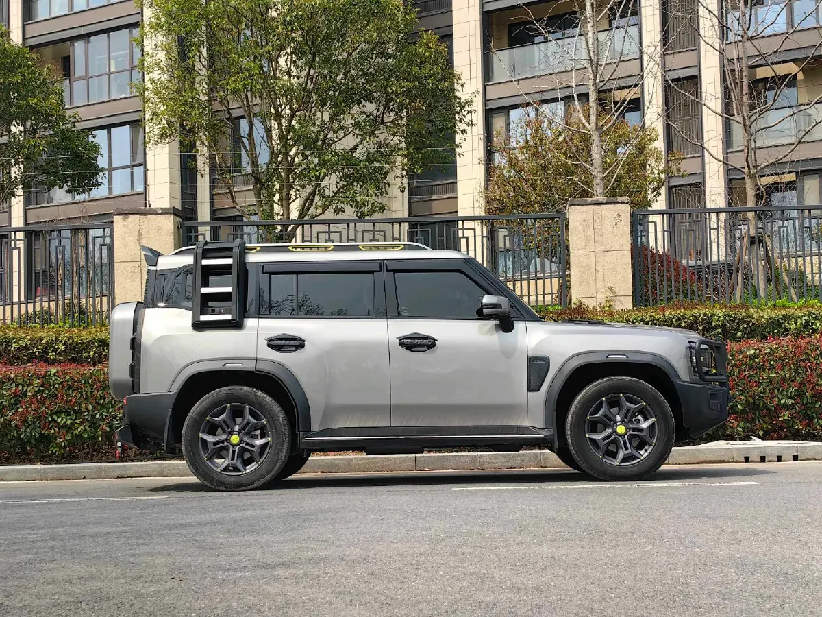 2023 Jetour Traveller 2.0T 254HP L4 7DCT,autocango,china used car exporter,china ev exporter,chinese used car exporter,chinese used ev exporter