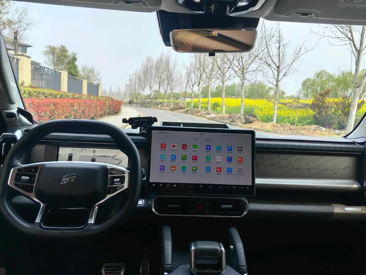 2023 Jetour Traveller 2.0T 254HP L4 7DCT,autocango,china used car exporter,china ev exporter,chinese used car exporter,chinese used ev exporter