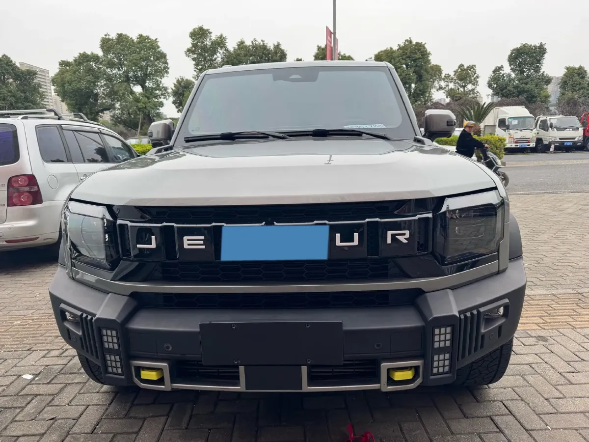 2023 Jetour Traveller 2.0T 254HP L4 7DCT,autocango,china used car exporter,china ev exporter,chinese used car exporter,chinese used ev exporter