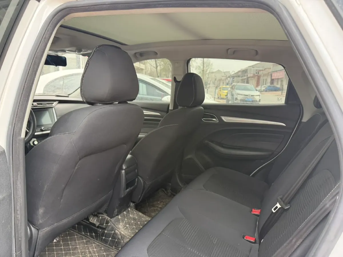 2020 Roewe RX3 1.6L 125HP L4 CVT,autocango,china used car exporter,china ev exporter,chinese used car exporter,chinese used ev exporter