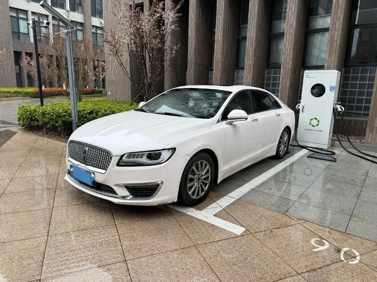 2020 Lincoln MKZ 2.0T 196HP L4 6AT,autocango,china used car exporter,china ev exporter,chinese used car exporter,chinese used ev exporter