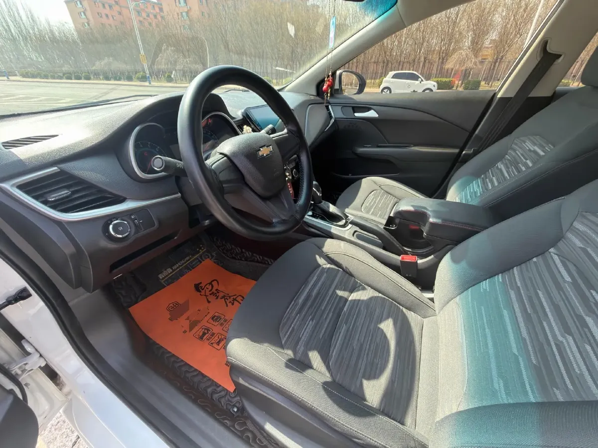 2016 Chevrolet Cavalier 1.5L 113HP L4 6AT,autocango,china used car exporter,china ev exporter,chinese used car exporter,chinese used ev exporter