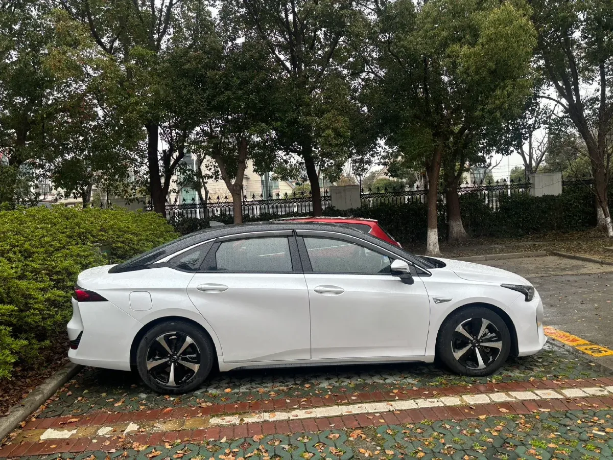 2019 GAC iA5 BEV 58.8KWH,autocango,china used car exporter,china ev exporter,chinese used car exporter,chinese used ev exporter