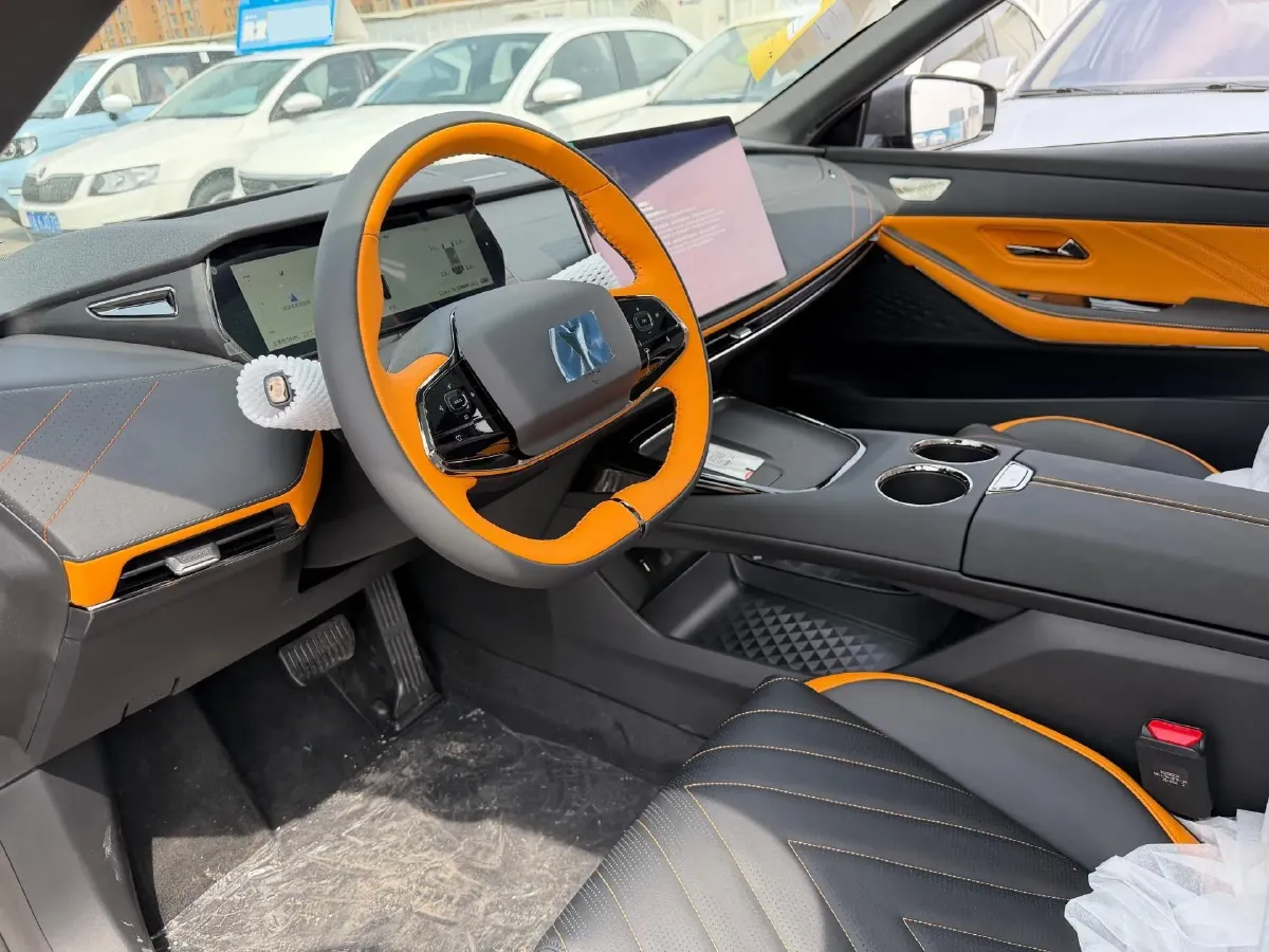 2025 Deepal SL03 BEV 56.1KWH,autocango,china used car exporter,china ev exporter,chinese used car exporter,chinese used ev exporter