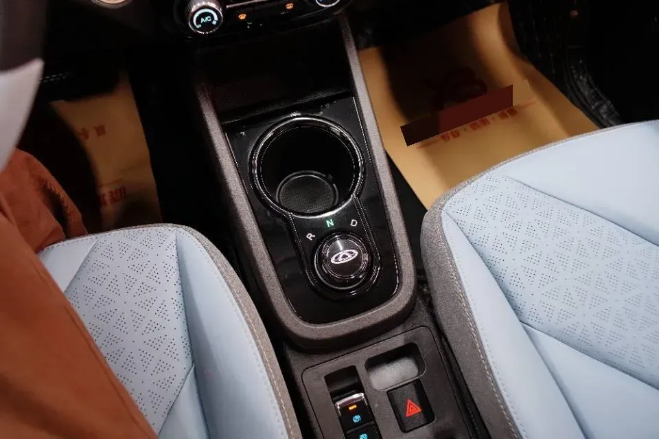 2022 Chery Little Ant BEV 30.7KWH,autocango,china used car exporter,china ev exporter,chinese used car exporter,chinese used ev exporter