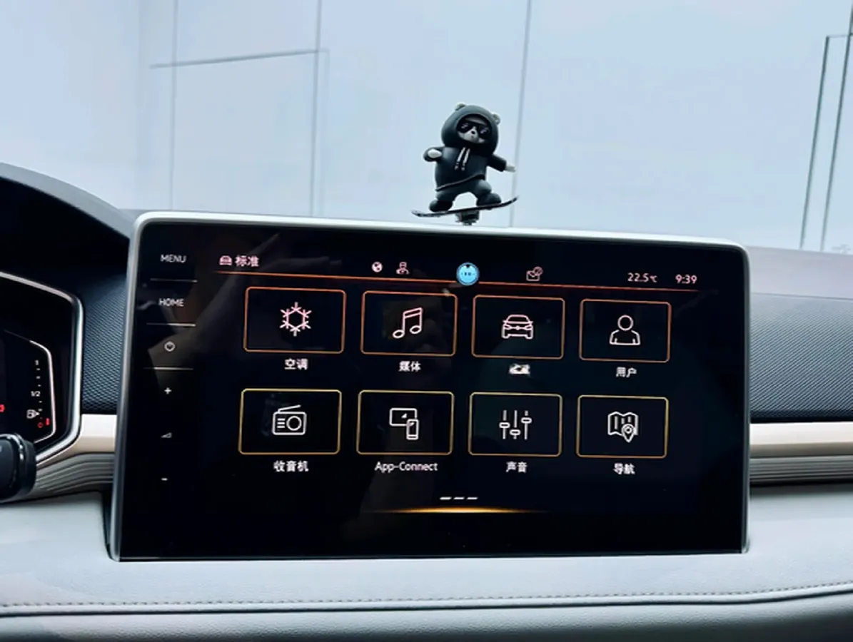 2023 Volkswagen Tharu 1.5T 160HP L4 7DCT,autocango,china used car exporter,china ev exporter,chinese used car exporter,chinese used ev exporter