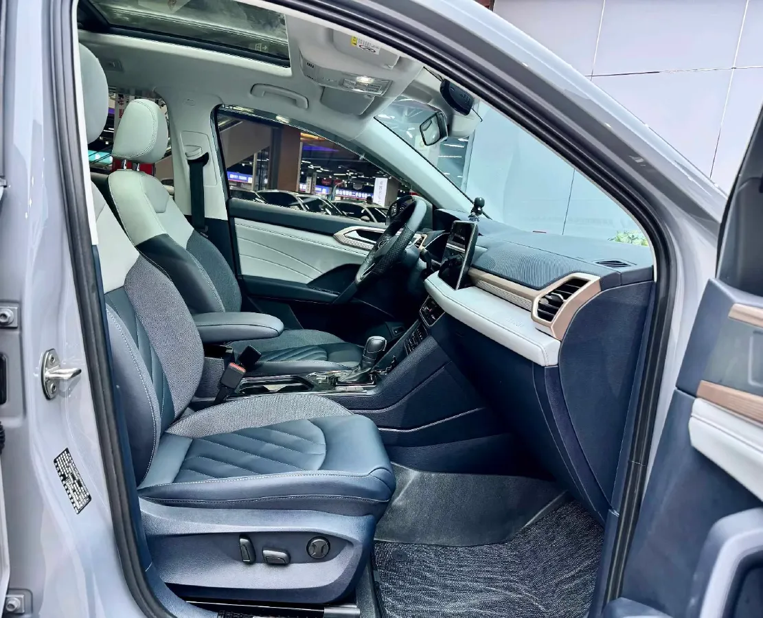 2023 Volkswagen Tharu 1.5T 160HP L4 7DCT,autocango,china used car exporter,china ev exporter,chinese used car exporter,chinese used ev exporter