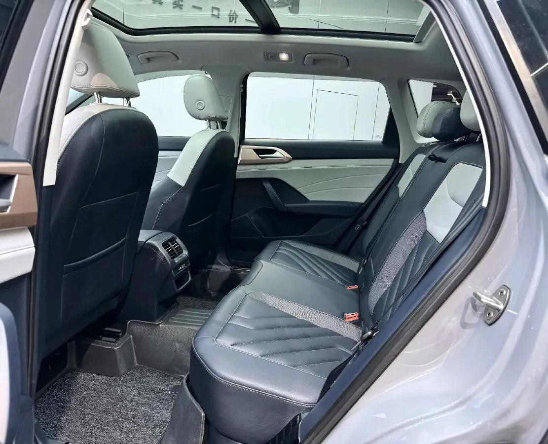 2023 Volkswagen Tharu 1.5T 160HP L4 7DCT,autocango,china used car exporter,china ev exporter,chinese used car exporter,chinese used ev exporter