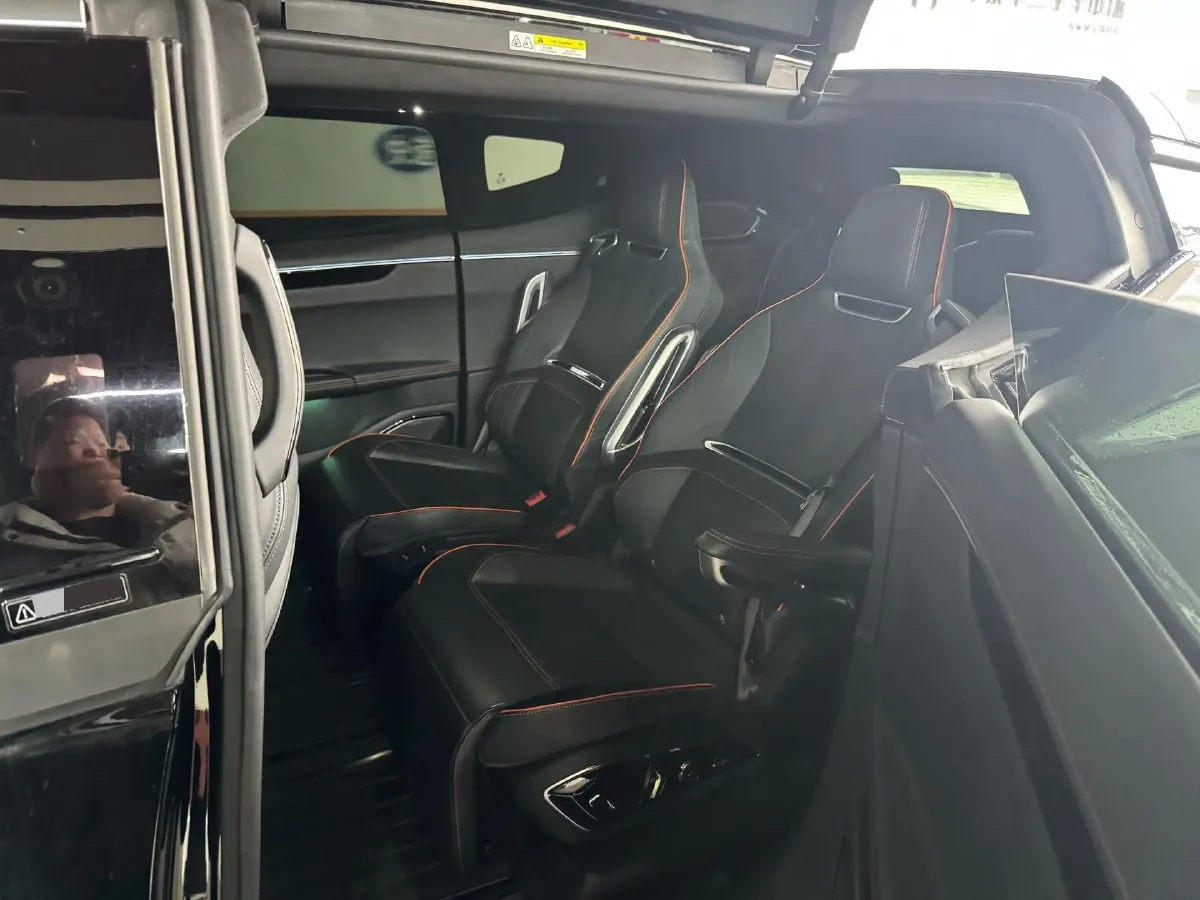 2021 HiPhi X BEV 97KWH,autocango,china used car exporter,china ev exporter,chinese used car exporter,chinese used ev exporter