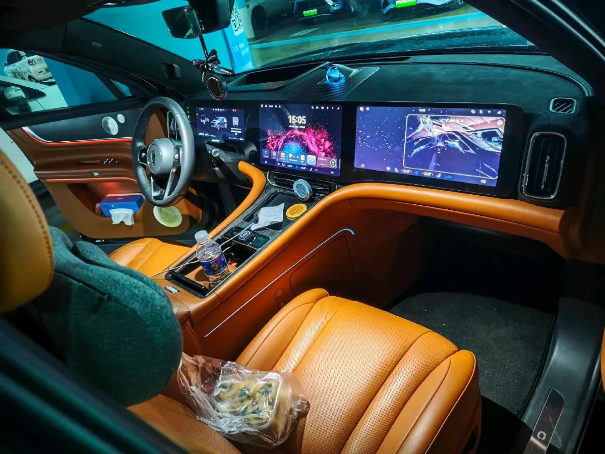 2024 AITO AITO M9 1.5T 152HP L4 REEV 42KWH,autocango,china used car exporter,china ev exporter,chinese used car exporter,chinese used ev exporter