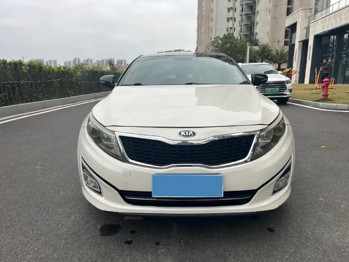 2016 Kia K5 2.0L 161HP L4 6AT,autocango,china used car exporter,china ev exporter,chinese used car exporter,chinese used ev exporter