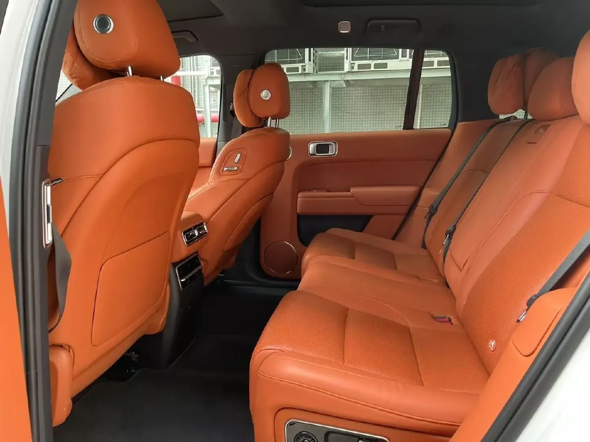 2023 Li L7 Range Extended 154HP REEV 40.9KWH,autocango,china used car exporter,china ev exporter,chinese used car exporter,chinese used ev exporter