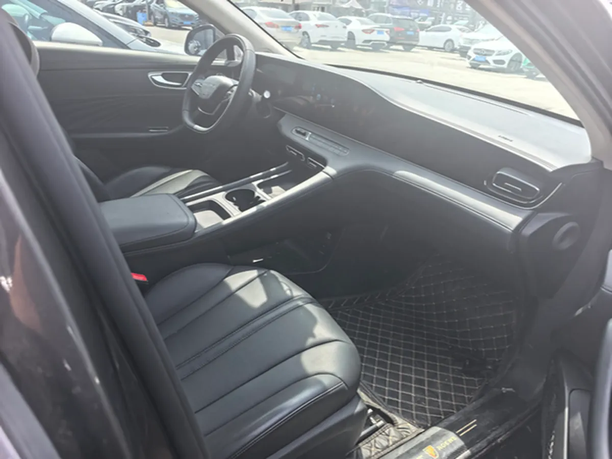 2023 Roewe D7 1.5L 112HP L4 1DHT PHEV 21.4KWH,autocango,china used car exporter,china ev exporter,chinese used car exporter,chinese used ev exporter