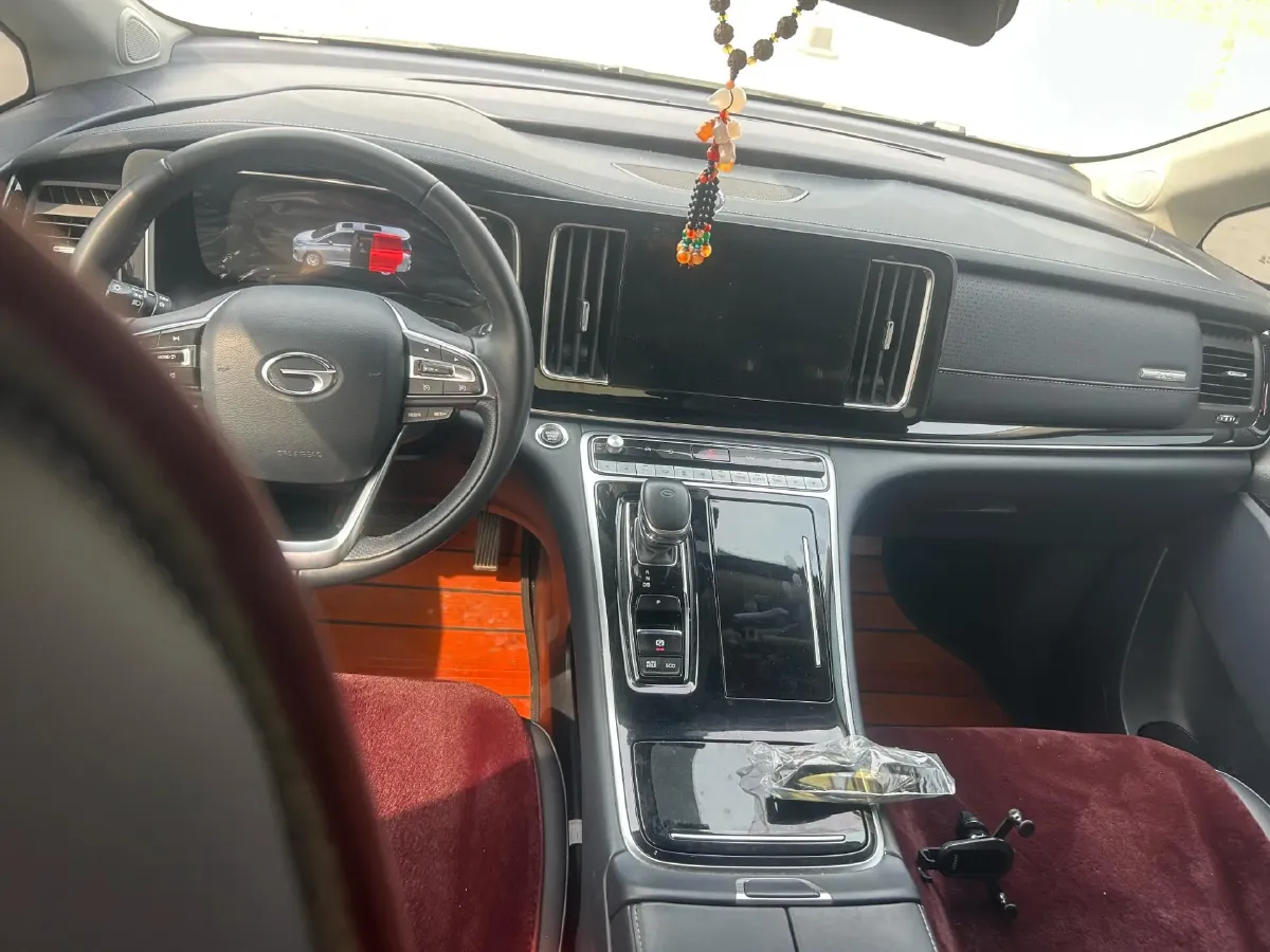 2021 GAC Trumpchi M8 2.0T 252HP L4 8AT,autocango,china used car exporter,china ev exporter,chinese used car exporter,chinese used ev exporter