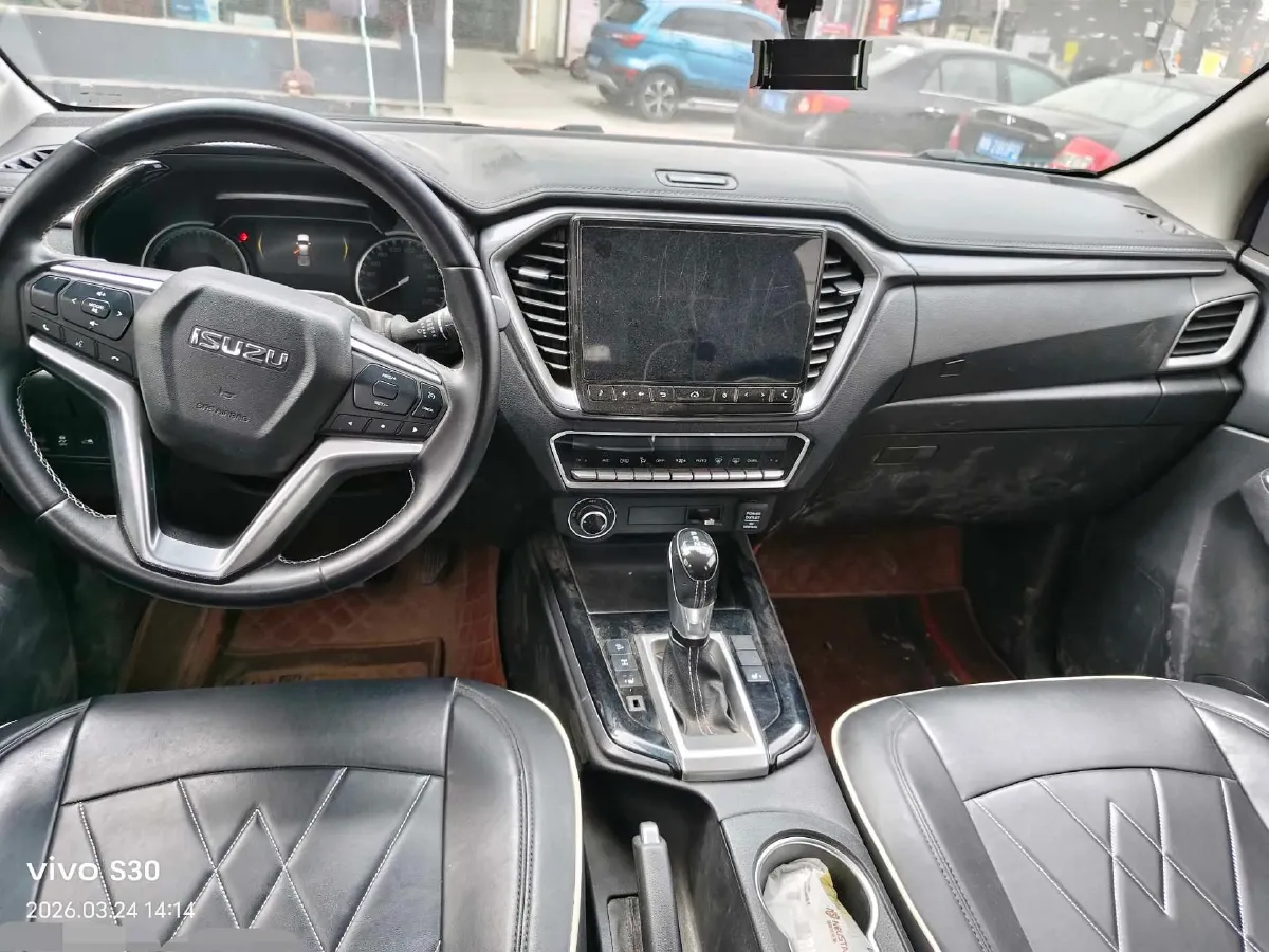 2021 Isuzu D-MAX 1.9T 163HP L4 6AT,autocango,china used car exporter,china ev exporter,chinese used car exporter,chinese used ev exporter