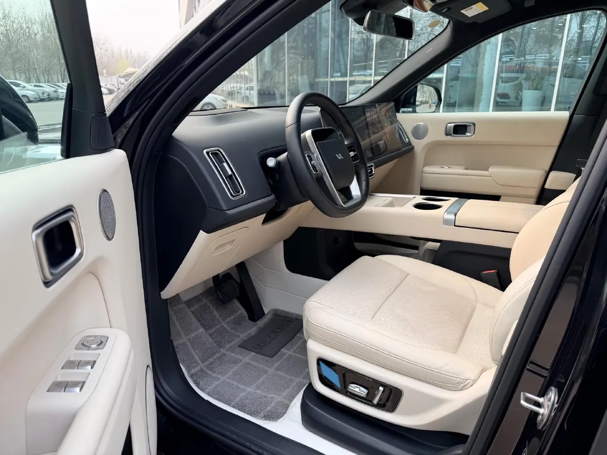 2022 Li L9 Range Extended 154HP REEV 42.6KWH,autocango,china used car exporter,china ev exporter,chinese used car exporter,chinese used ev exporter