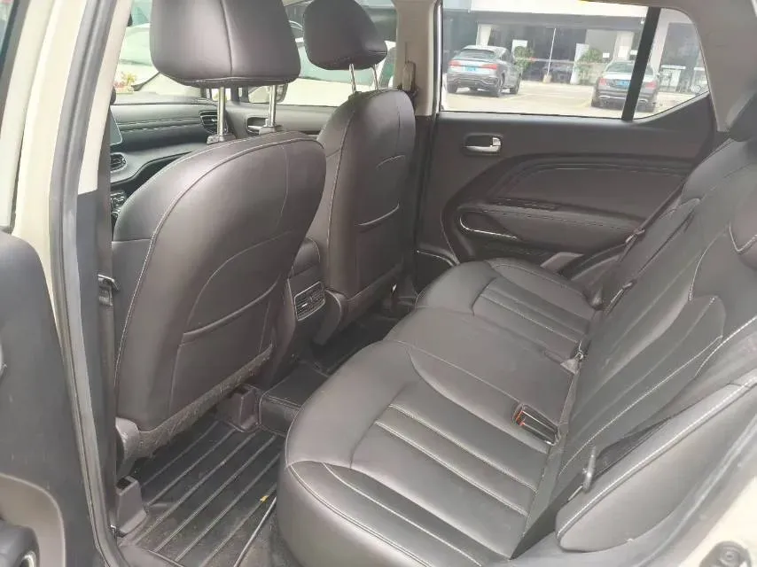 2021 GAC Trumpchi GS3 1.5T 169HP L4 6AT,autocango,china used car exporter,china ev exporter,chinese used car exporter,chinese used ev exporter