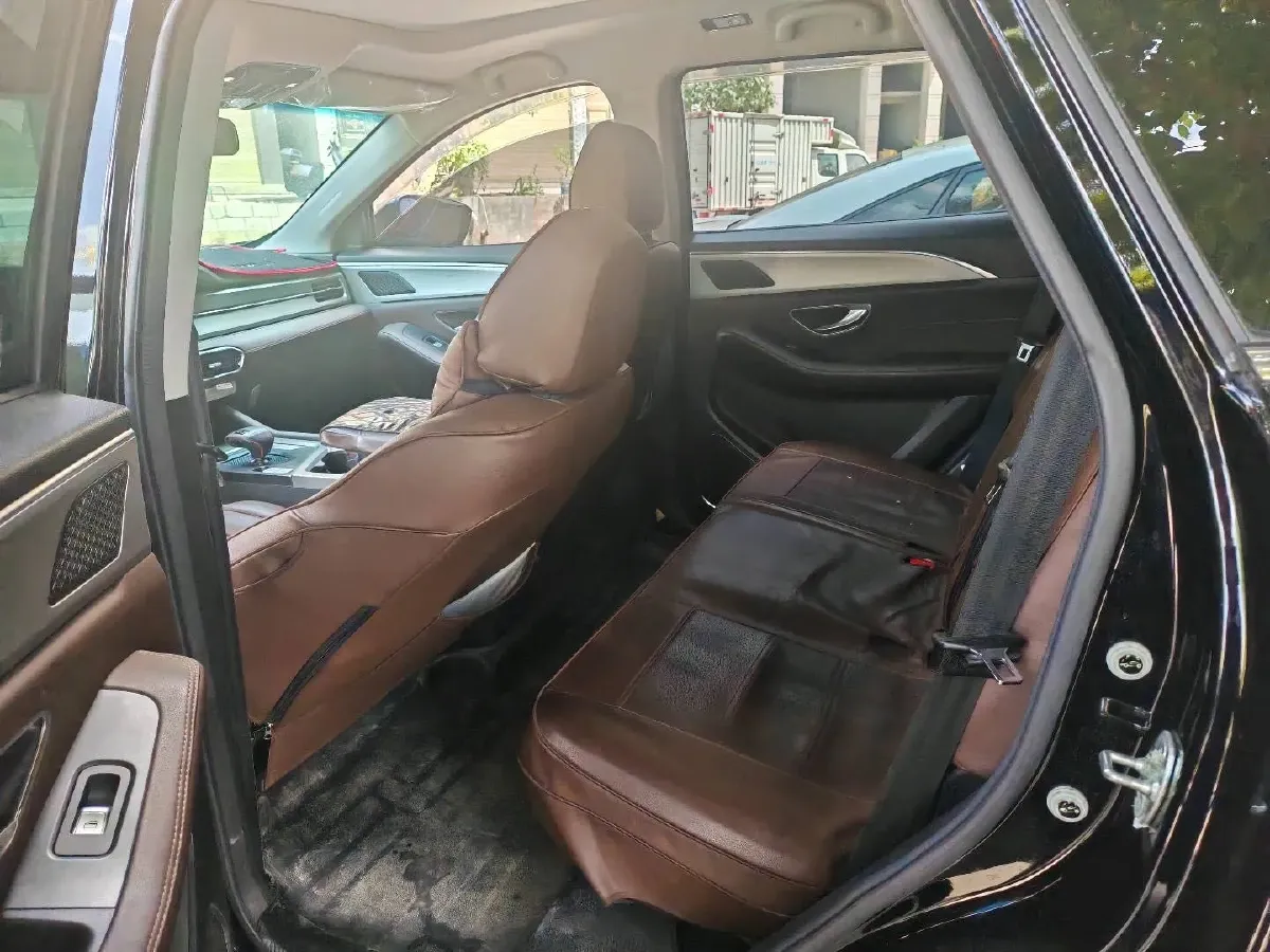 2021 Jetour X90 1.6T 197HP L4 7DCT,autocango,china used car exporter,china ev exporter,chinese used car exporter,chinese used ev exporter