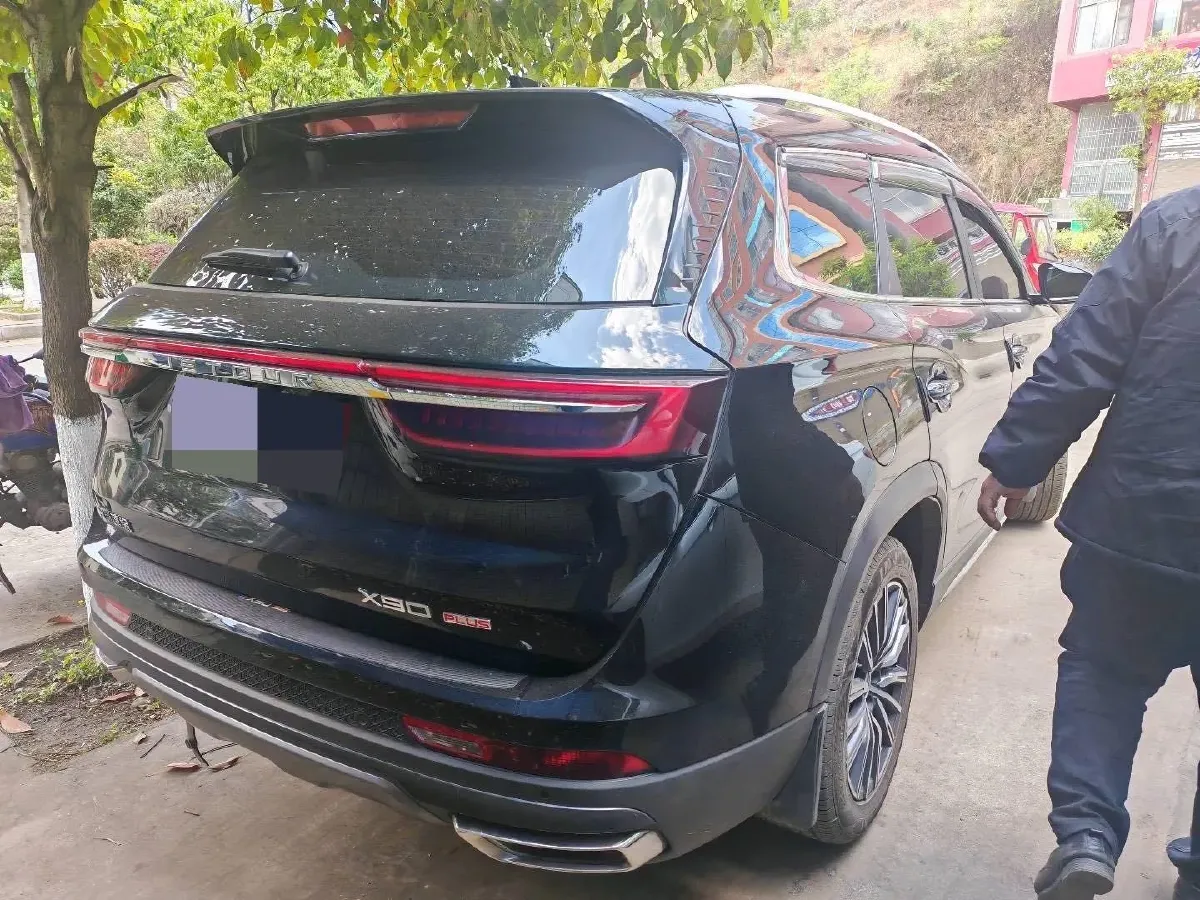 2021 Jetour X90 1.6T 197HP L4 7DCT,autocango,china used car exporter,china ev exporter,chinese used car exporter,chinese used ev exporter