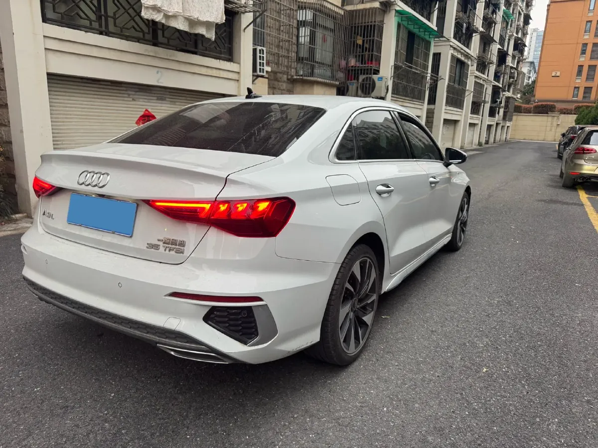 2022 Audi A3 1.4T 150HP L4 7DCT,autocango,china used car exporter,china ev exporter,chinese used car exporter,chinese used ev exporter
