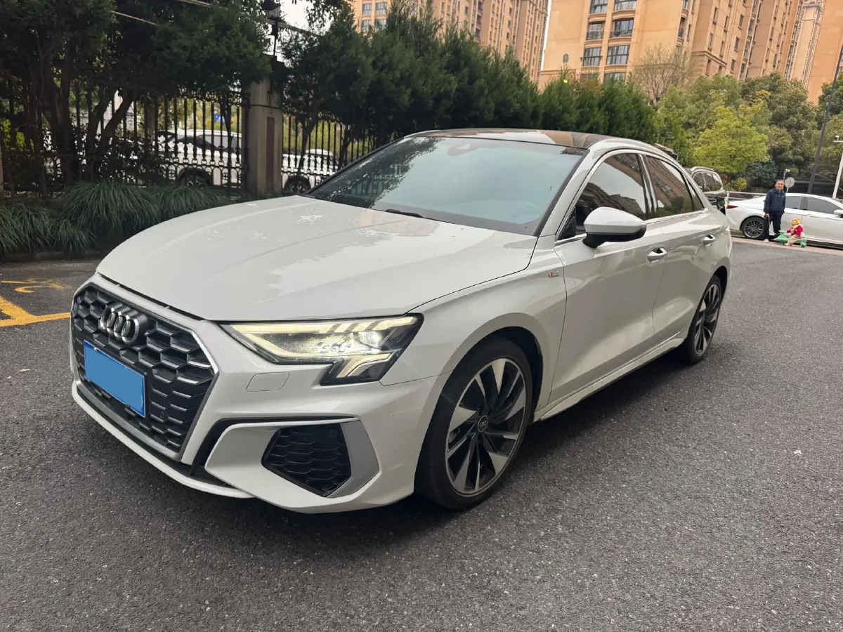 2022 Audi A3 1.4T 150HP L4 7DCT,autocango,china used car exporter,china ev exporter,chinese used car exporter,chinese used ev exporter