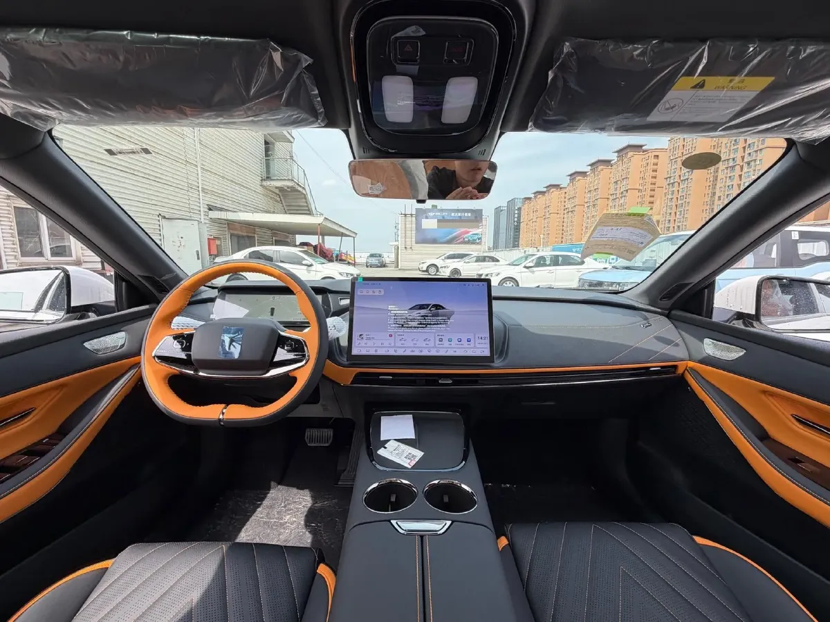 2025 Deepal SL03 BEV 56.1KWH,autocango,china used car exporter,china ev exporter,chinese used car exporter,chinese used ev exporter