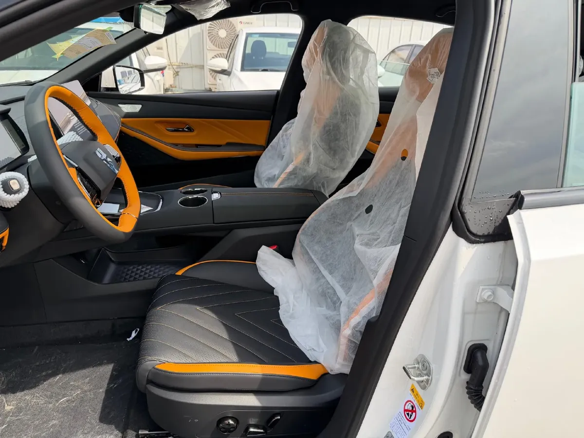 2025 Deepal SL03 BEV 56.1KWH,autocango,china used car exporter,china ev exporter,chinese used car exporter,chinese used ev exporter